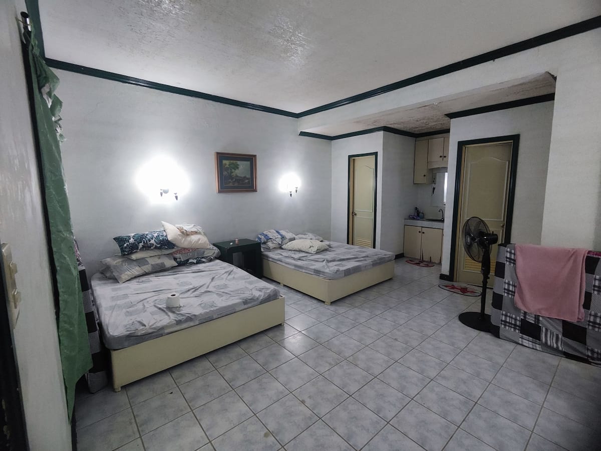 Green Room & Pink Room