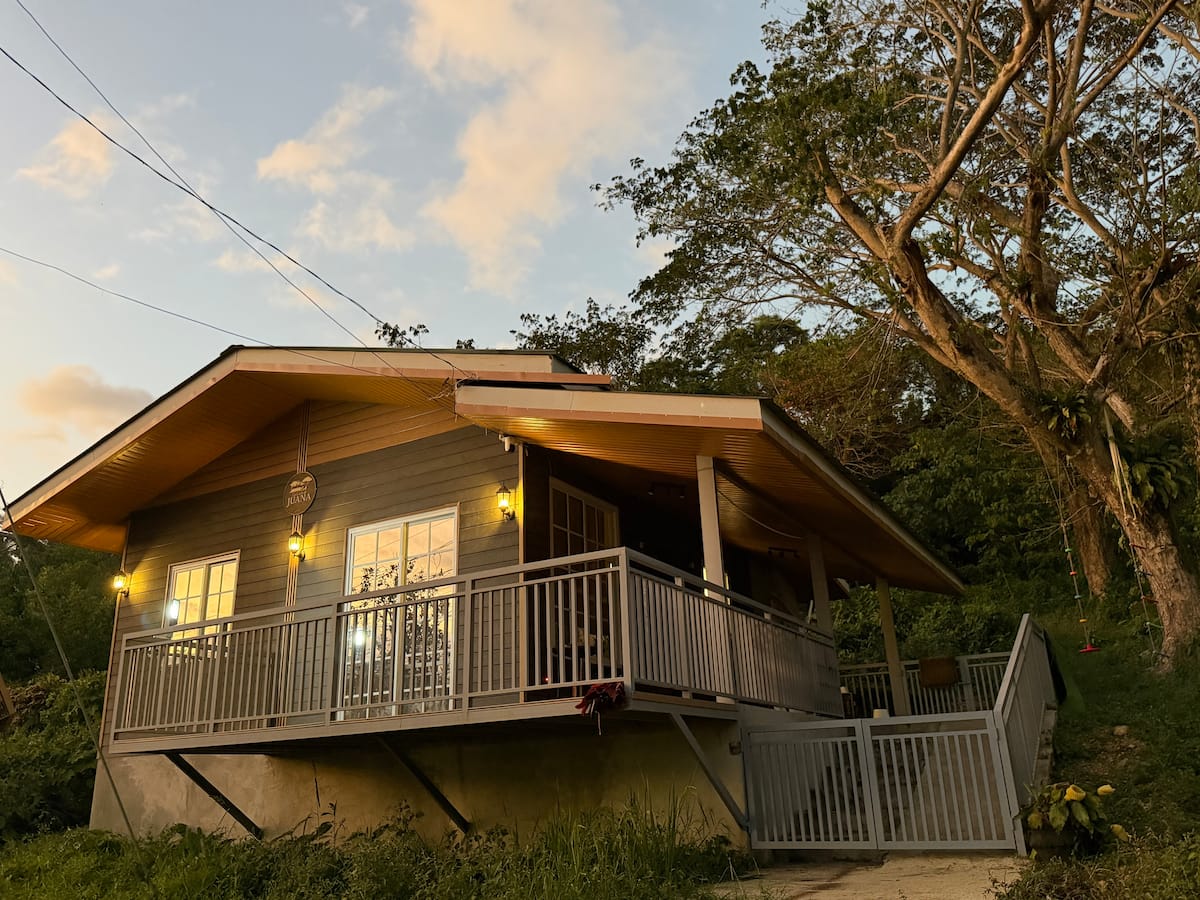 Juana's House - Boac