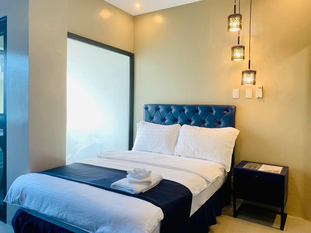 Marina Marinduque Hotel and Resort