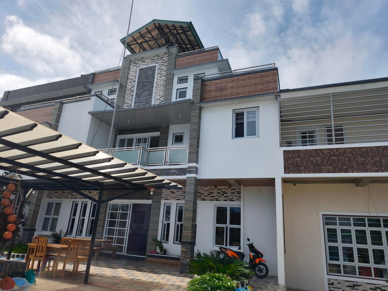 Polo Beachfront Resort
