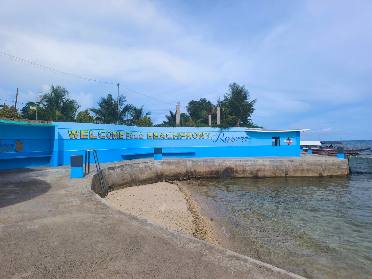 Polo Beachfront Resort photo 2