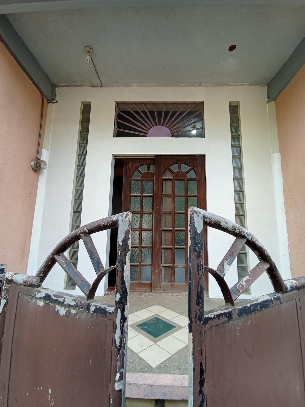 Solas' Apartel photo 2