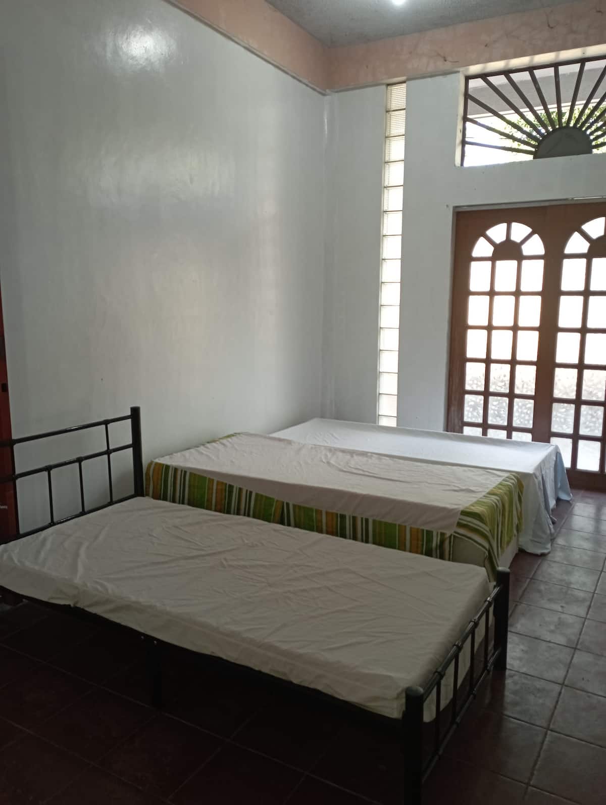 Solas' Apartel photo 4